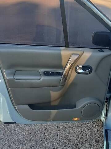 Серый Рено Megane Scenic, объемом двигателя 1.9 л и пробегом 277 тыс. км за 4400 $, фото 17 на Automoto.ua