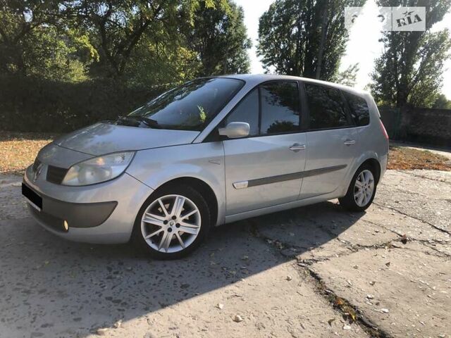 Сірий Рено Megane Scenic, об'ємом двигуна 2 л та пробігом 262 тис. км за 5100 $, фото 4 на Automoto.ua