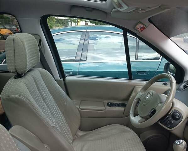 Серый Рено Megane Scenic, объемом двигателя 1.87 л и пробегом 253 тыс. км за 4673 $, фото 6 на Automoto.ua