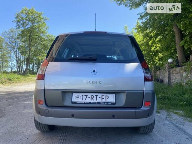 Сірий Рено Megane Scenic, об'ємом двигуна 1.6 л та пробігом 215 тис. км за 4600 $, фото 52 на Automoto.ua