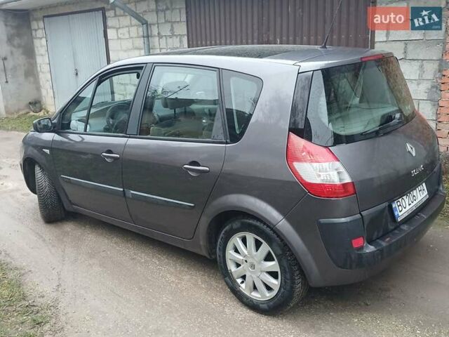 Сірий Рено Megane Scenic, об'ємом двигуна 1.6 л та пробігом 178 тис. км за 4700 $, фото 127 на Automoto.ua