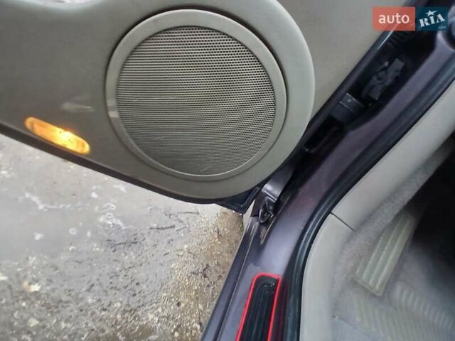 Сірий Рено Megane Scenic, об'ємом двигуна 1.6 л та пробігом 178 тис. км за 4700 $, фото 108 на Automoto.ua