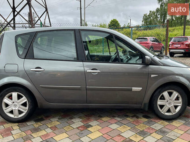 Сірий Рено Megane Scenic, об'ємом двигуна 1.6 л та пробігом 270 тис. км за 4700 $, фото 7 на Automoto.ua