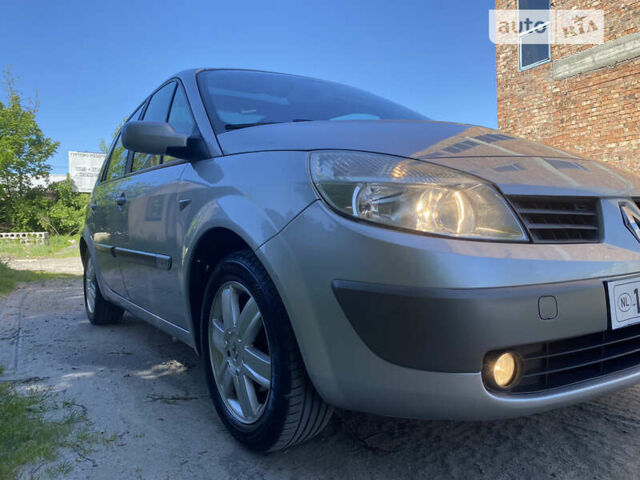 Сірий Рено Megane Scenic, об'ємом двигуна 1.6 л та пробігом 215 тис. км за 4600 $, фото 16 на Automoto.ua