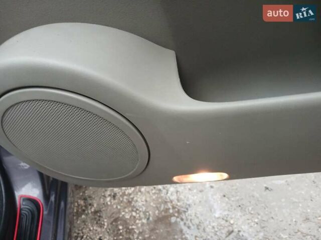 Сірий Рено Megane Scenic, об'ємом двигуна 1.6 л та пробігом 178 тис. км за 4700 $, фото 87 на Automoto.ua