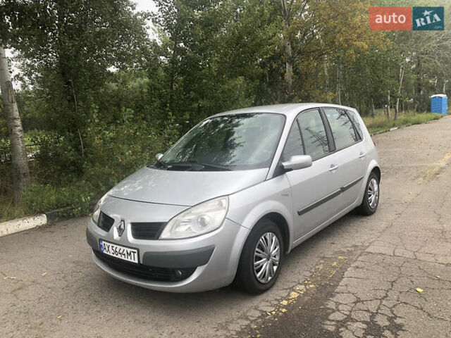 Сірий Рено Megane Scenic, об'ємом двигуна 1.6 л та пробігом 212 тис. км за 6500 $, фото 4 на Automoto.ua