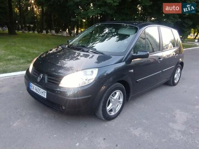 Серый Рено Megane Scenic, объемом двигателя 1.6 л и пробегом 225 тыс. км за 5600 $, фото 4 на Automoto.ua