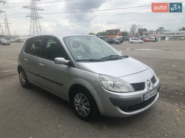 Сірий Рено Megane Scenic, об'ємом двигуна 1.6 л та пробігом 212 тис. км за 6500 $, фото 3 на Automoto.ua