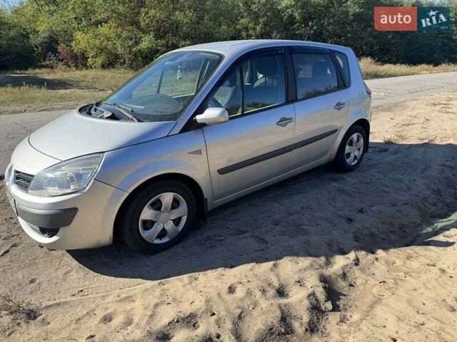 Сірий Рено Megane Scenic, об'ємом двигуна 1.5 л та пробігом 230 тис. км за 4600 $, фото 3 на Automoto.ua