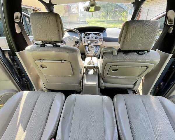 Сірий Рено Megane Scenic, об'ємом двигуна 1.9 л та пробігом 316 тис. км за 5000 $, фото 13 на Automoto.ua