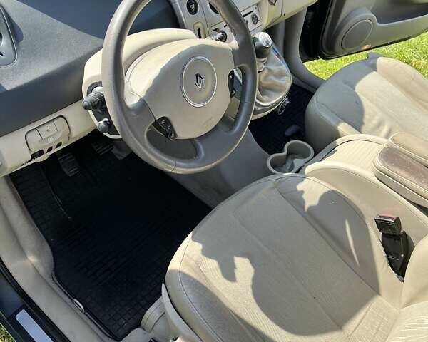 Сірий Рено Megane Scenic, об'ємом двигуна 1.9 л та пробігом 316 тис. км за 5000 $, фото 16 на Automoto.ua