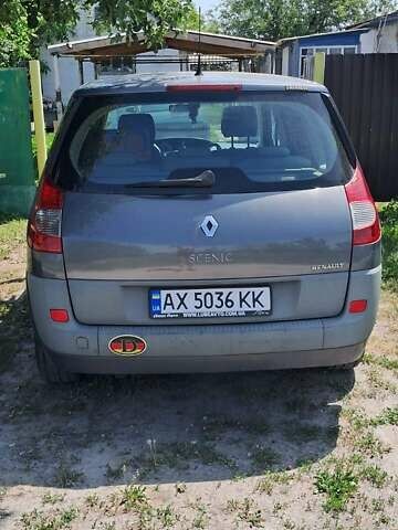 Серый Рено Megane Scenic, объемом двигателя 2 л и пробегом 251 тыс. км за 5500 $, фото 6 на Automoto.ua