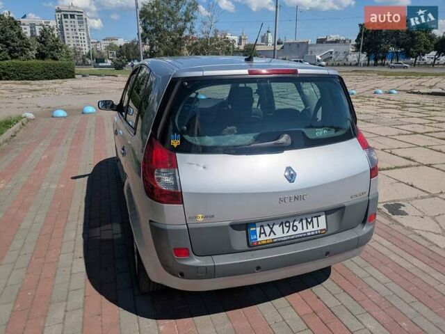 Серый Рено Megane Scenic, объемом двигателя 1.6 л и пробегом 153 тыс. км за 6300 $, фото 3 на Automoto.ua