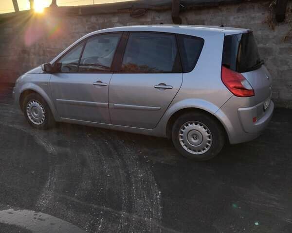Сірий Рено Megane Scenic, об'ємом двигуна 1.5 л та пробігом 230 тис. км за 5200 $, фото 4 на Automoto.ua