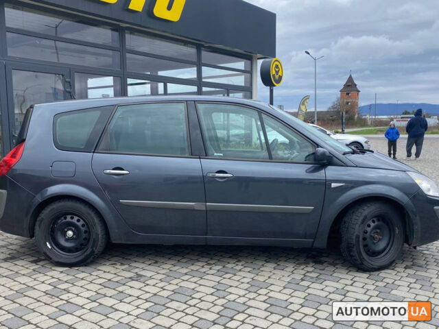 Серый Рено Megane Scenic, объемом двигателя 1.5 л и пробегом 256 тыс. км за 5999 $, фото 7 на Automoto.ua