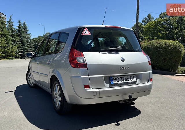 Сірий Рено Megane Scenic, об'ємом двигуна 2 л та пробігом 209 тис. км за 5999 $, фото 6 на Automoto.ua