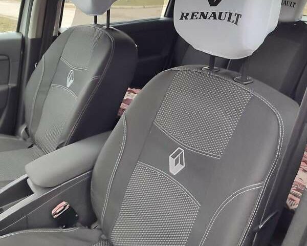 Серый Рено Megane Scenic, объемом двигателя 1.6 л и пробегом 184 тыс. км за 8200 $, фото 11 на Automoto.ua