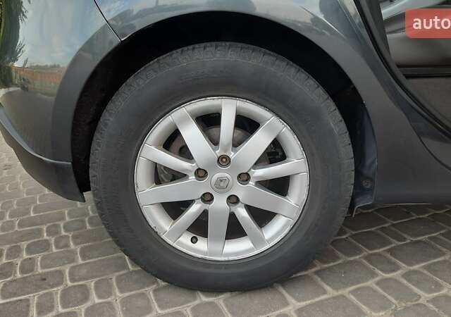 Серый Рено Megane Scenic, объемом двигателя 1.46 л и пробегом 240 тыс. км за 7900 $, фото 32 на Automoto.ua
