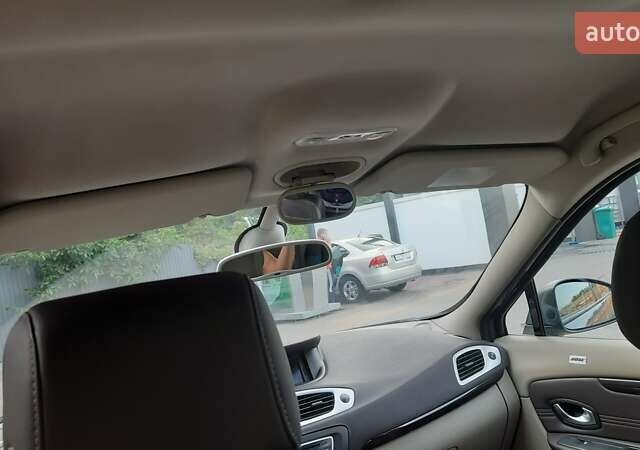 Серый Рено Megane Scenic, объемом двигателя 1.46 л и пробегом 240 тыс. км за 7900 $, фото 51 на Automoto.ua
