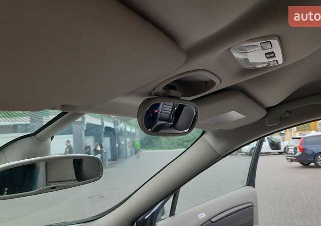 Серый Рено Megane Scenic, объемом двигателя 1.46 л и пробегом 240 тыс. км за 7900 $, фото 65 на Automoto.ua