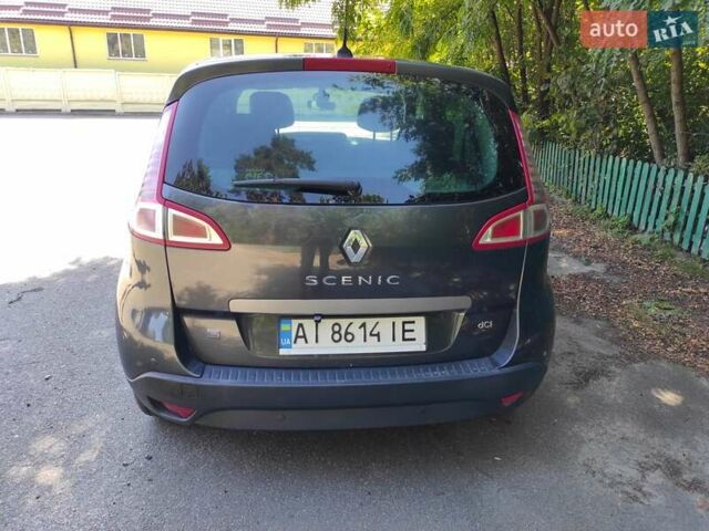 Серый Рено Megane Scenic, объемом двигателя 1.5 л и пробегом 336 тыс. км за 6800 $, фото 2 на Automoto.ua