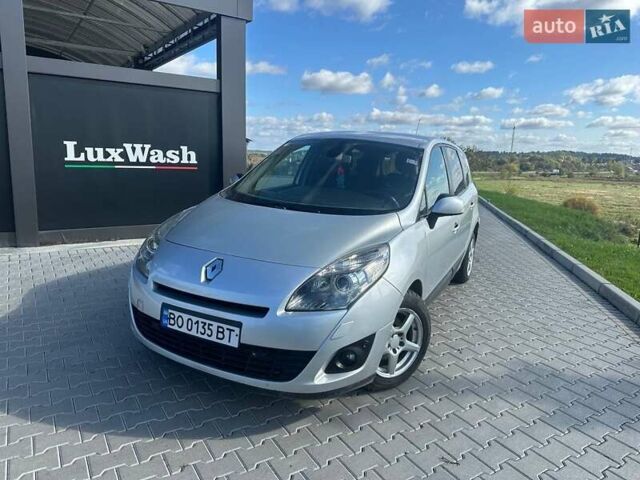 Серый Рено Megane Scenic, объемом двигателя 1.5 л и пробегом 195 тыс. км за 5999 $, фото 29 на Automoto.ua