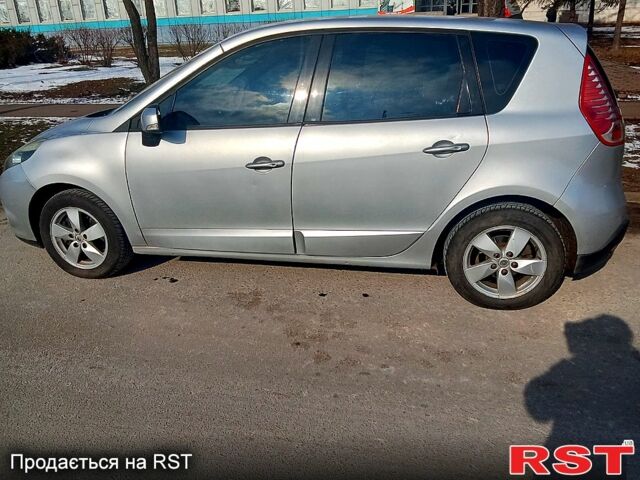 Сірий Рено Megane Scenic, об'ємом двигуна 1.5 л та пробігом 270 тис. км за 5000 $, фото 8 на Automoto.ua