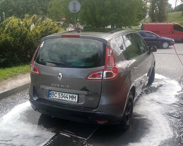 Сірий Рено Megane Scenic, об'ємом двигуна 1.6 л та пробігом 268 тис. км за 6700 $, фото 15 на Automoto.ua