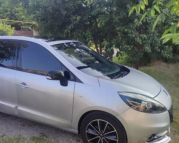 Сірий Рено Megane Scenic, об'ємом двигуна 1.5 л та пробігом 280 тис. км за 8100 $, фото 5 на Automoto.ua