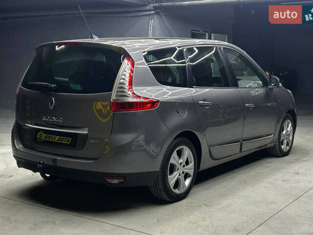 Сірий Рено Megane Scenic, об'ємом двигуна 1.6 л та пробігом 238 тис. км за 9800 $, фото 5 на Automoto.ua