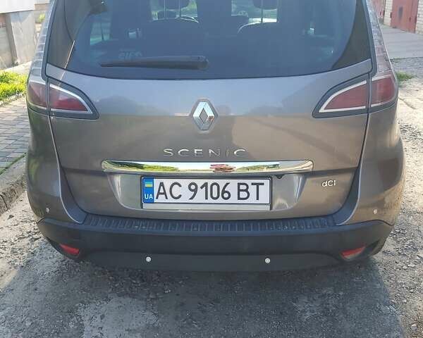 Серый Рено Megane Scenic, объемом двигателя 1.5 л и пробегом 180 тыс. км за 10300 $, фото 20 на Automoto.ua
