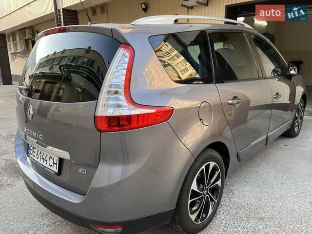 Серый Рено Megane Scenic, объемом двигателя 1.5 л и пробегом 186 тыс. км за 11600 $, фото 6 на Automoto.ua