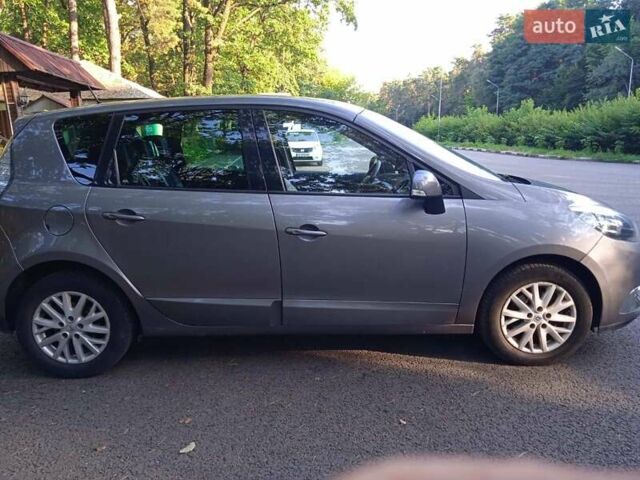 Серый Рено Megane Scenic, объемом двигателя 1.5 л и пробегом 180 тыс. км за 10300 $, фото 25 на Automoto.ua