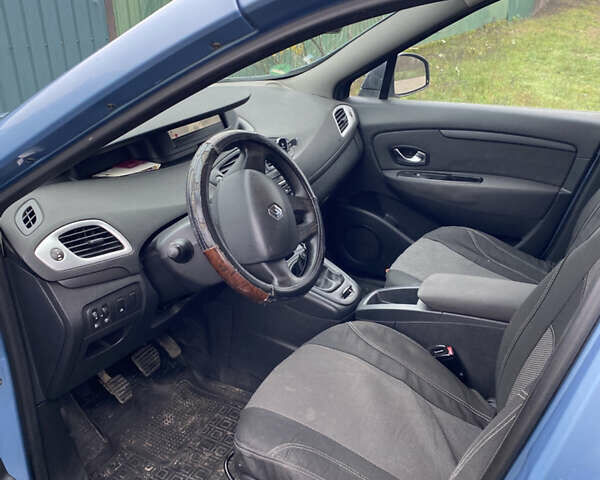Синій Рено Megane Scenic, об'ємом двигуна 1.46 л та пробігом 198 тис. км за 5700 $, фото 11 на Automoto.ua