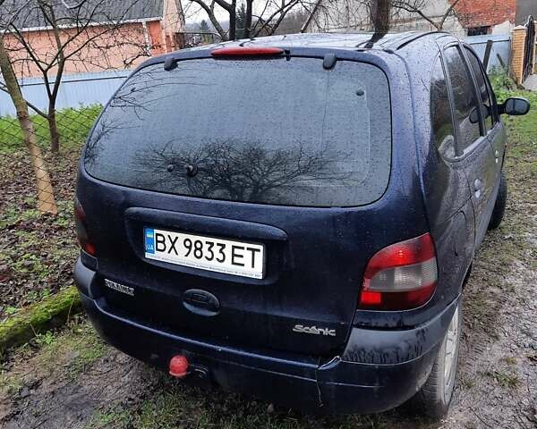 Синий Рено Megane Scenic, объемом двигателя 1.87 л и пробегом 151 тыс. км за 1100 $, фото 2 на Automoto.ua