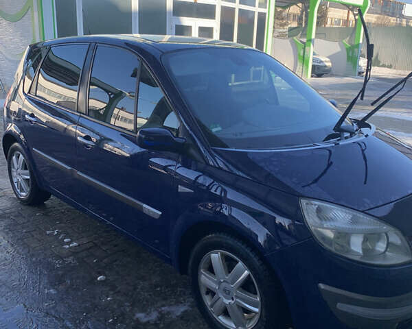 Синий Рено Megane Scenic, объемом двигателя 1.5 л и пробегом 267 тыс. км за 3800 $, фото 14 на Automoto.ua