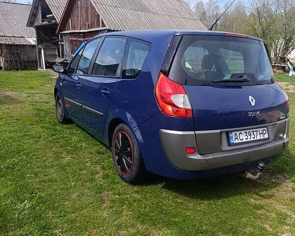 Синий Рено Megane Scenic, объемом двигателя 1.9 л и пробегом 360 тыс. км за 4200 $, фото 7 на Automoto.ua