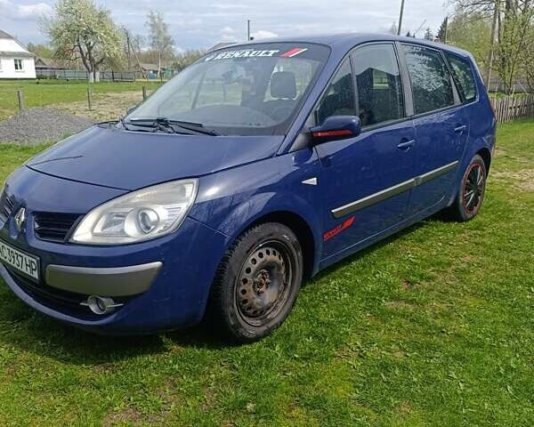 Синий Рено Megane Scenic, объемом двигателя 1.9 л и пробегом 360 тыс. км за 4200 $, фото 4 на Automoto.ua