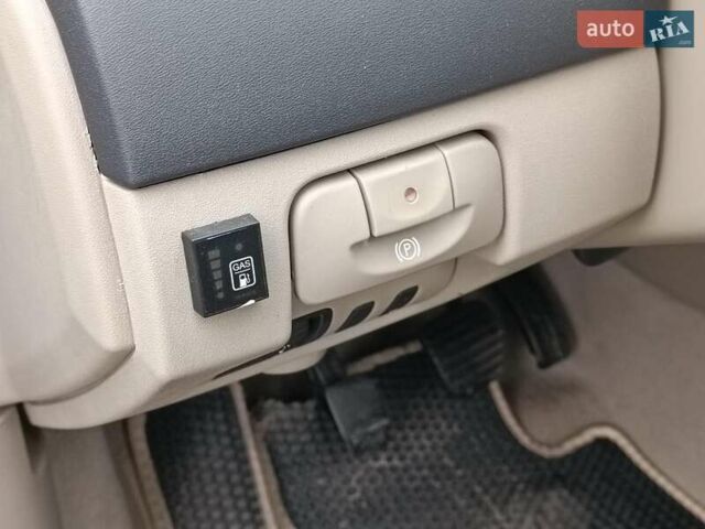 Синий Рено Megane Scenic, объемом двигателя 2 л и пробегом 328 тыс. км за 6190 $, фото 24 на Automoto.ua