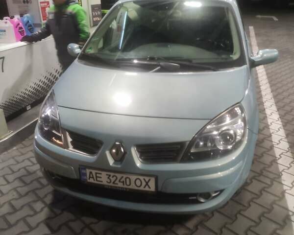 Синий Рено Megane Scenic, объемом двигателя 1.6 л и пробегом 220 тыс. км за 6500 $, фото 1 на Automoto.ua