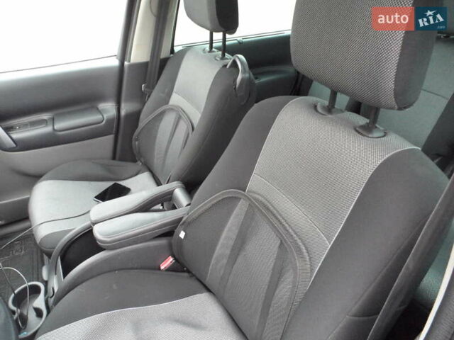 Синий Рено Megane Scenic, объемом двигателя 1.6 л и пробегом 220 тыс. км за 6500 $, фото 35 на Automoto.ua