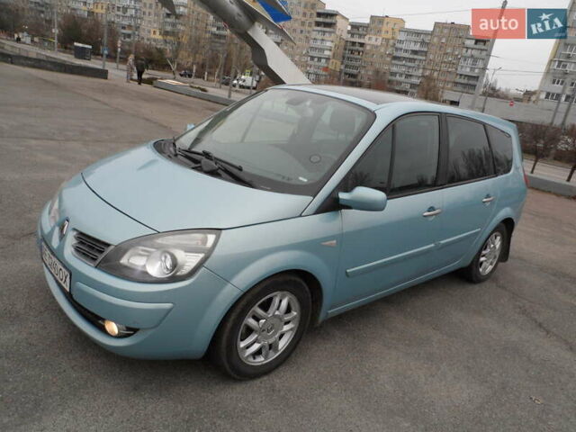 Синий Рено Megane Scenic, объемом двигателя 1.6 л и пробегом 220 тыс. км за 6500 $, фото 52 на Automoto.ua