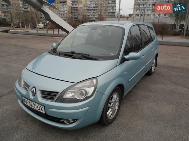 Синий Рено Megane Scenic, объемом двигателя 1.6 л и пробегом 220 тыс. км за 6500 $, фото 2 на Automoto.ua