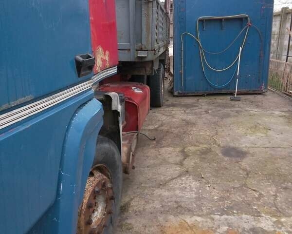 Рено R385, объемом двигателя 0 л и пробегом 112 тыс. км за 3800 $, фото 5 на Automoto.ua