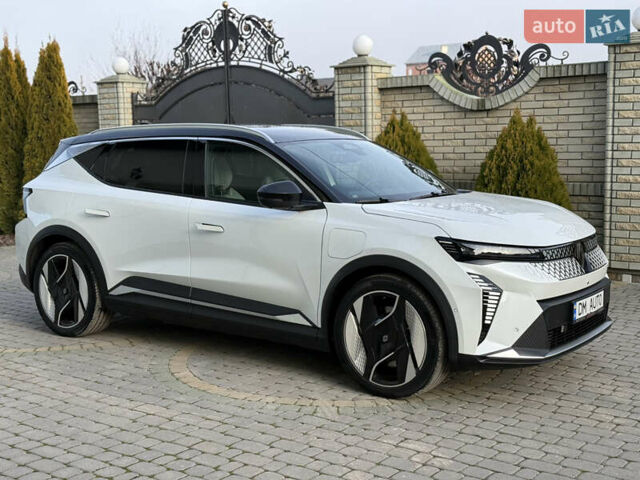 Белый Рено Scenic E-TECH, объемом двигателя 0 л и пробегом 14 тыс. км за 31000 $, фото 27 на Automoto.ua