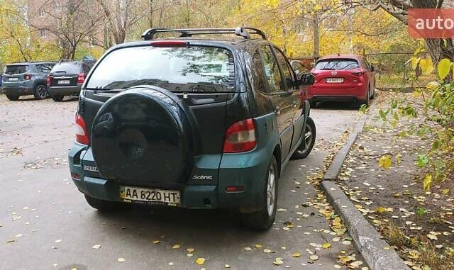 Зеленый Рено Scenic RX4, объемом двигателя 2 л и пробегом 400 тыс. км за 3000 $, фото 2 на Automoto.ua