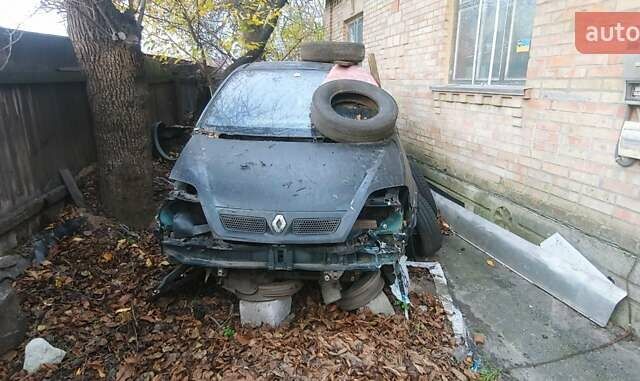 Зеленый Рено Scenic RX4, объемом двигателя 2 л и пробегом 400 тыс. км за 3000 $, фото 11 на Automoto.ua