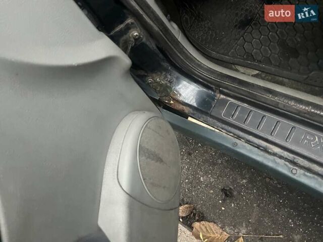 Зеленый Рено Scenic RX4, объемом двигателя 2 л и пробегом 400 тыс. км за 3000 $, фото 6 на Automoto.ua