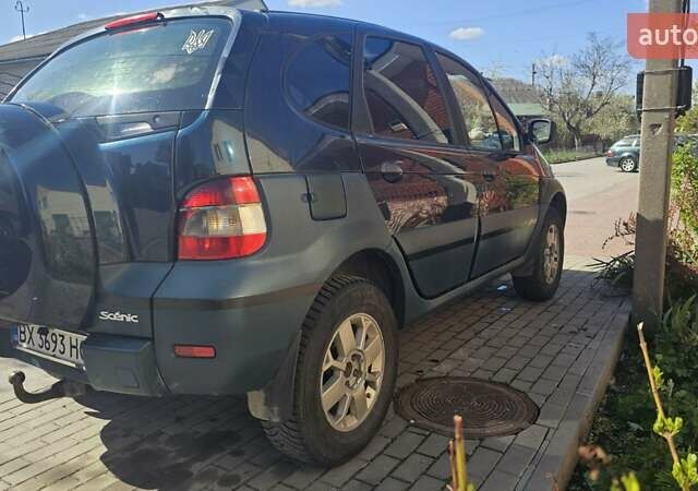 Зеленый Рено Scenic RX4, объемом двигателя 1.9 л и пробегом 199 тыс. км за 3600 $, фото 2 на Automoto.ua