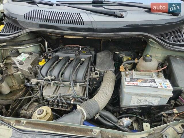 Зеленый Рено Scenic RX4, объемом двигателя 1.6 л и пробегом 225 тыс. км за 3700 $, фото 10 на Automoto.ua